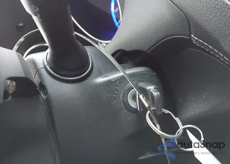 2018 Subaru Outback 2.5I Premium из США, поврежденный, VIN 4S4BSAHC8J3310626